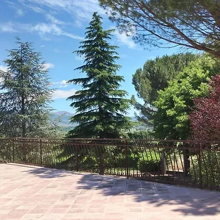Villa Pina *
